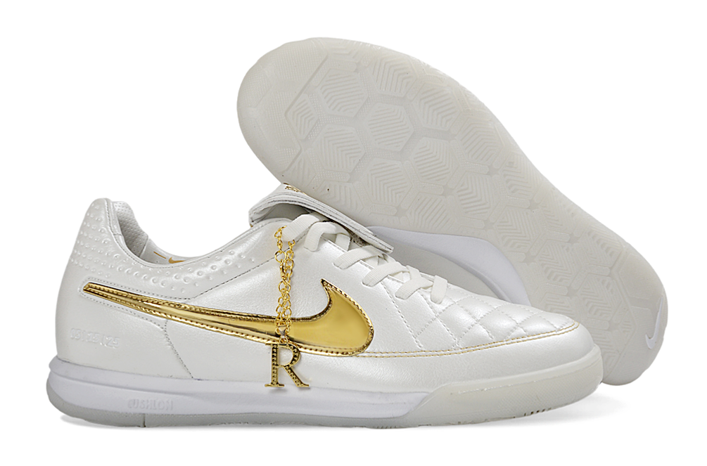 Nike Tiempo Legend x Ronaldinho Elite IC